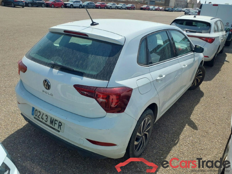 VOLKSWAGEN Polo / 2021 / 5P / berlina con portón Life 1.0 TSI 70kW (95CV) #2