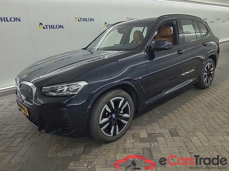 BMW iX3 80kWh Executive 5D 210kW #1
