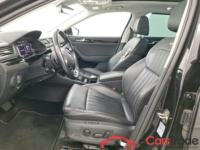 SKODA SUPERB COMBI - 2019 1.4 TSI PHEV L&K DSG #5