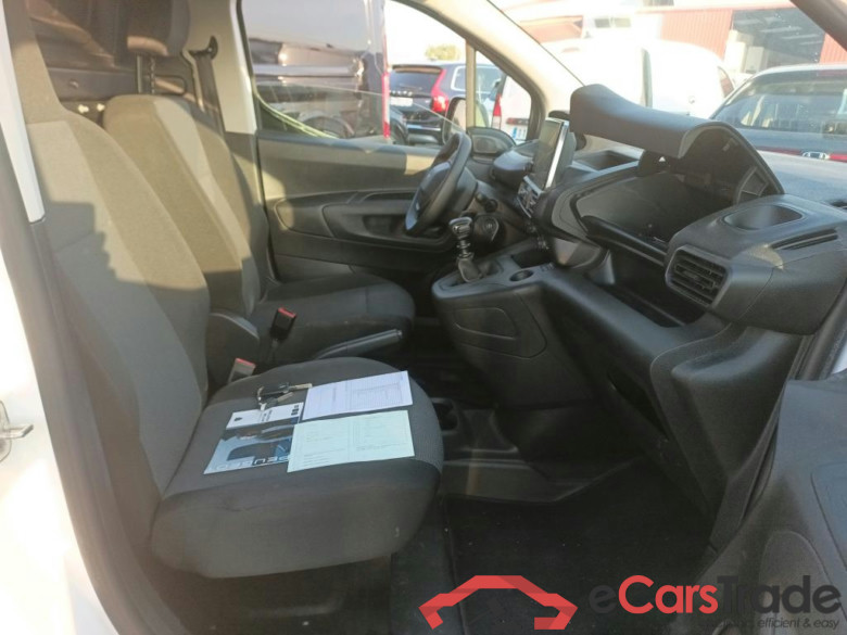 PEUGEOT Partner / 2018 / 3P / furgón derivado de turismo Pro Standard 600kg BlueHDi 73kW (CM2) #6