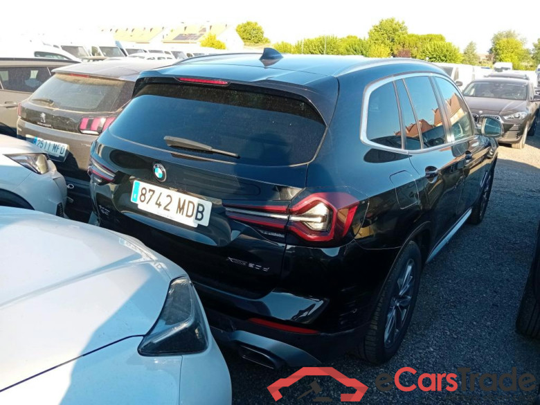 BMW X3 / 2021 / 5P / todoterreno xDrive20d xLine (AC3) #2