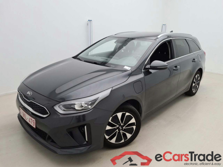 KIA CEED 1.6 GDI PHEV BUSINESS LINE DCT #1
