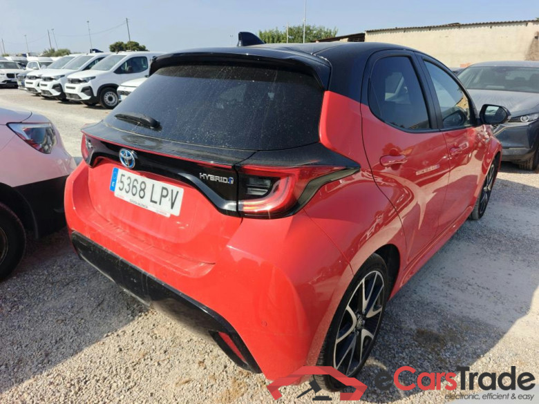 TOYOTA Yaris / 2020 / 5P / berlina con portón 1.5 120H Style P. Premier Edition #2