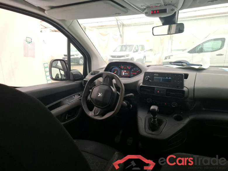 Rifter Active L1 1.2 PureTech 110 CV #5