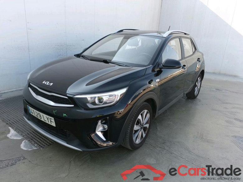 KIA Stonic / 2017 / 5P / todoterreno 1.0 T-GDi 74kW (100CV) MHEV iMT Concept (CM) #1