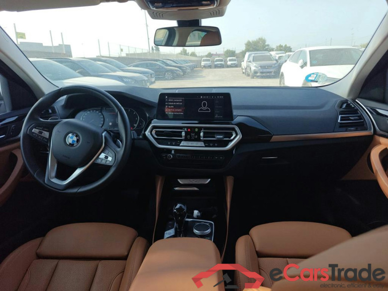 BMW X4 / 2021 / 5P / todoterreno xDrive20d xLine #3