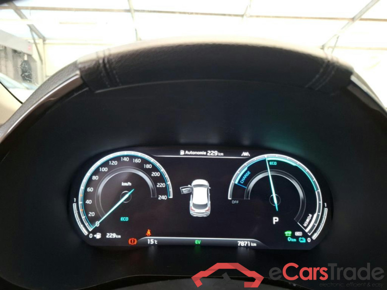 KIA XCeed / 2019 / 5P / Crossover 1.6 GDI ISG ISG PHEV DESIGN DCT6 #6