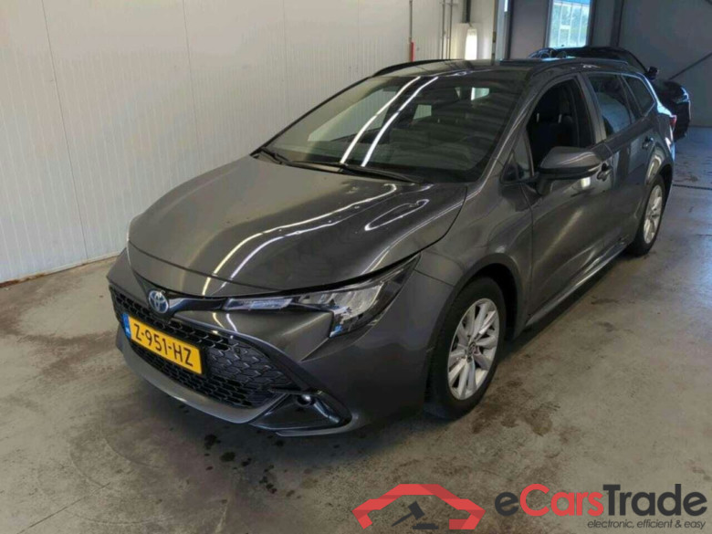 TOYOTA Corolla Touring Sports Hybrid 140 Active #1