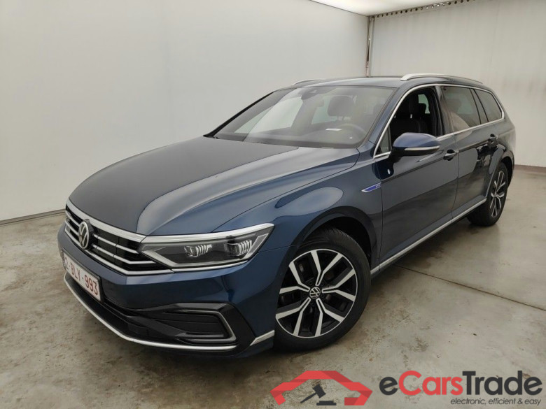 Volkswagen Passat Variant 1.4 TSI DSG6 GTE Business 5d