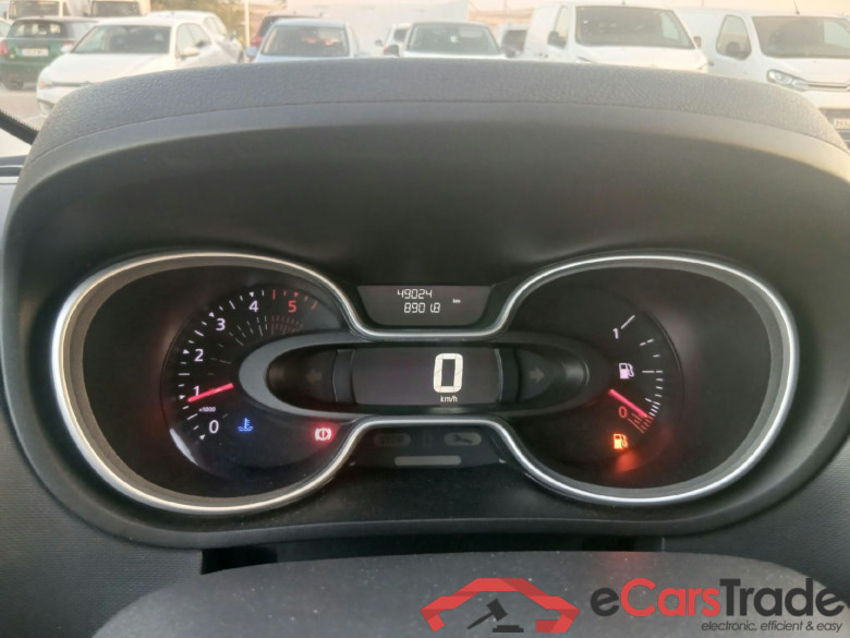 RENAULT Trafic / 2019 / 4P / furgón Doble Cabina 27 L1 Energy BluedCi 88 kW #4