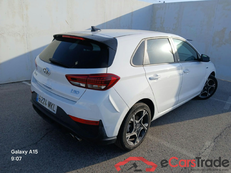 HYUNDAI i30 / 2020 / 5P / berlina con portón 1.0 TGDI N Line 30 Aniversario #2