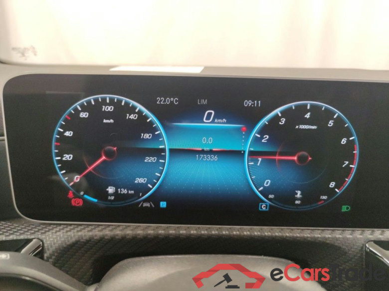 Mercedes-Benz CLA Shooting Brake CLA 180 Business Solution 5d #6