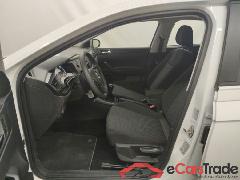 VOLKSWAGEN POLO - 2018 1.0i 80 Trendline (EU6.2) 5d #3