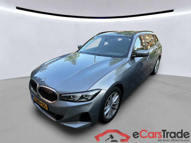 BMW 3-serie Touring 115 kW #1