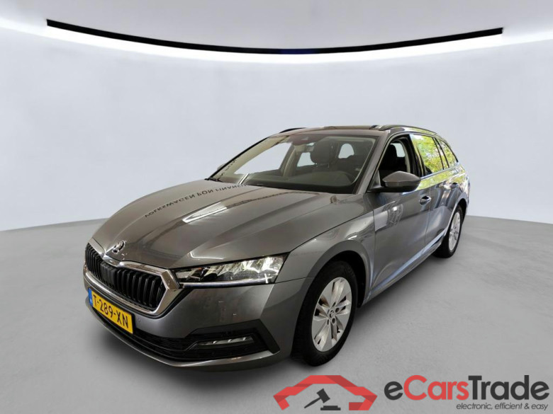 SKODA Octavia Combi 81 kW #1