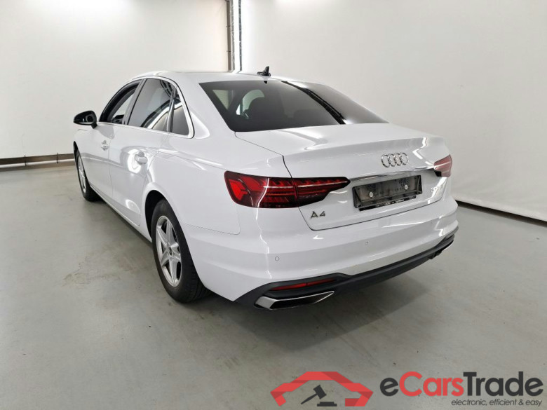 AUDI A4 2.0 30 TDI 100KW S TR ATTRACTION B.E. #3