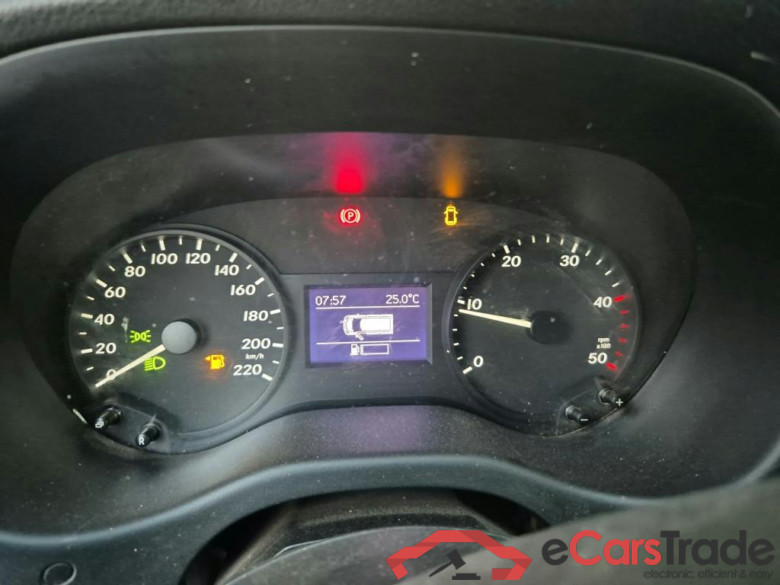 MERCEDES-BENZ Vito / 2014 / 4P / furgón 111 CDI Larga #4