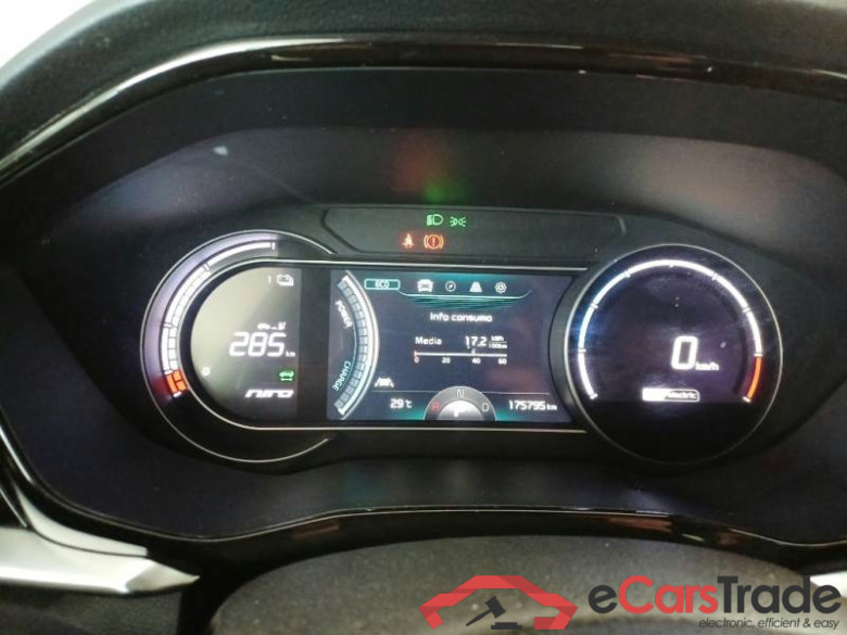 KIA NIRO / 2019 / 5P / BERLINA E-NIRO 64 KWH STYLE #4