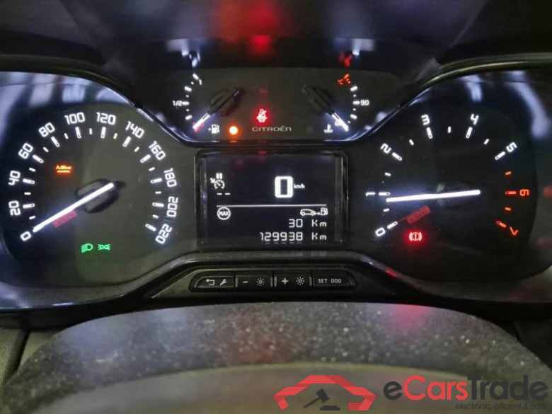 CITROEN C3 AIRCROSS / 2021 / 5P / SUV BLUEHDI 110 SeS FEEL #4