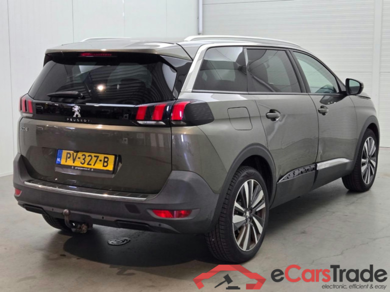 PEUGEOT 5008 1.2 PureTech Allure #4