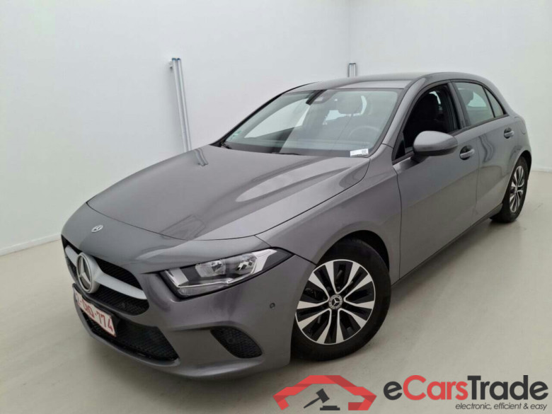 MERCEDES-BENZ A-KLASSE 180 7G-DCT ESSENTIAL LINE
