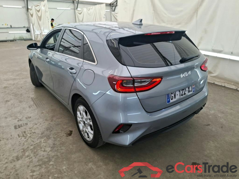 KIA ceed / 2021 / 5P / Berline 1.5 T-GDI 160 ISG ACTIVE DCT7 #2