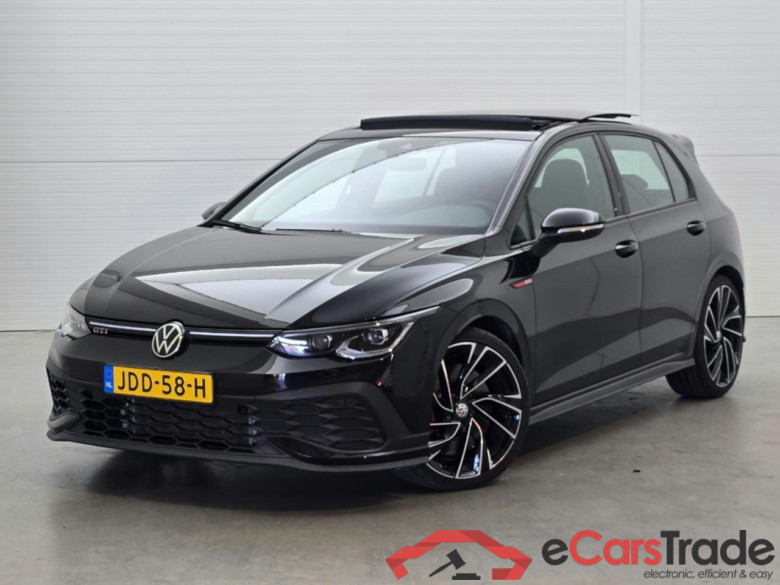 VOLKSWAGEN GOLF 2.0 TSI GTI #1