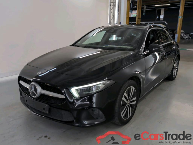 Mercedes A 250e Limo Plug-In Hybrid Progressive Aut. Pano LED-Multibeam Burmester Widescreen Ambient Navi Sport-Leather Camera KeylessGo Klima PDC ... #1