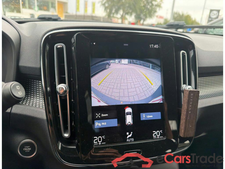 VOLVO XC40 1.5 T2 R-Design Geartronic #5