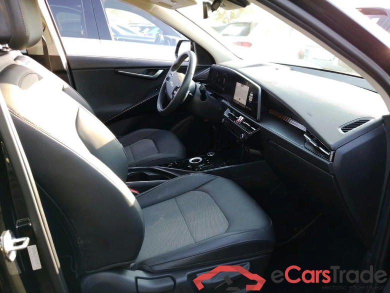 KIA e-Niro / 2022 / 5P / crossover e-Niro 150kW (204CV) Drive (Long Range) #6