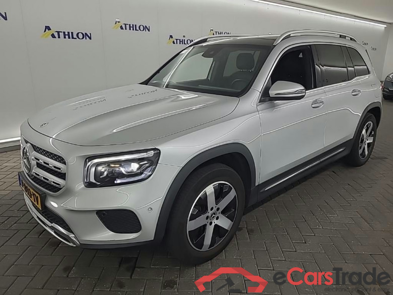 MERCEDES-BENZ GLB-Klasse 200 DCT Business Solution Luxury 5D 120kW #1