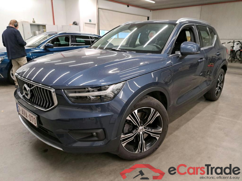 VOLVO - VOL XC40 T4 Recharge 211PK Geartronic Inscription Expression With Arianne Leather & Winter & Park Assist  * HYBRID *