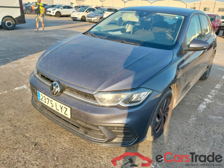 VOLKSWAGEN Polo / 2021 / 5P / berlina con portón Life 1.0 TSI 70kW (95CV) (AC) #1