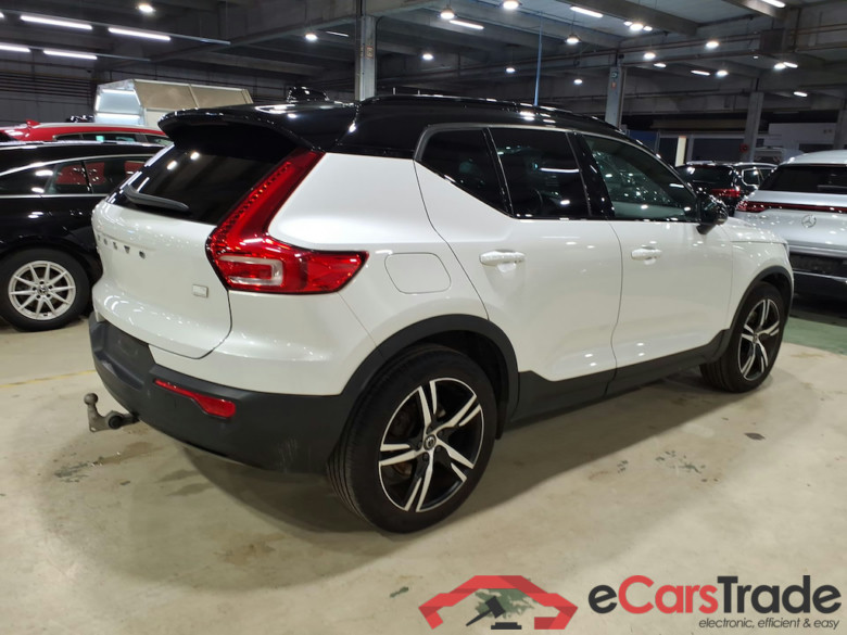 VOLVO XC40 1.5 T5 PHEV R-Design #4
