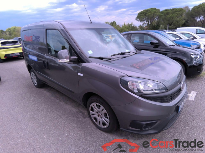 DOBLO CARGO 1.6 MJT 105 EVOLUZ #1