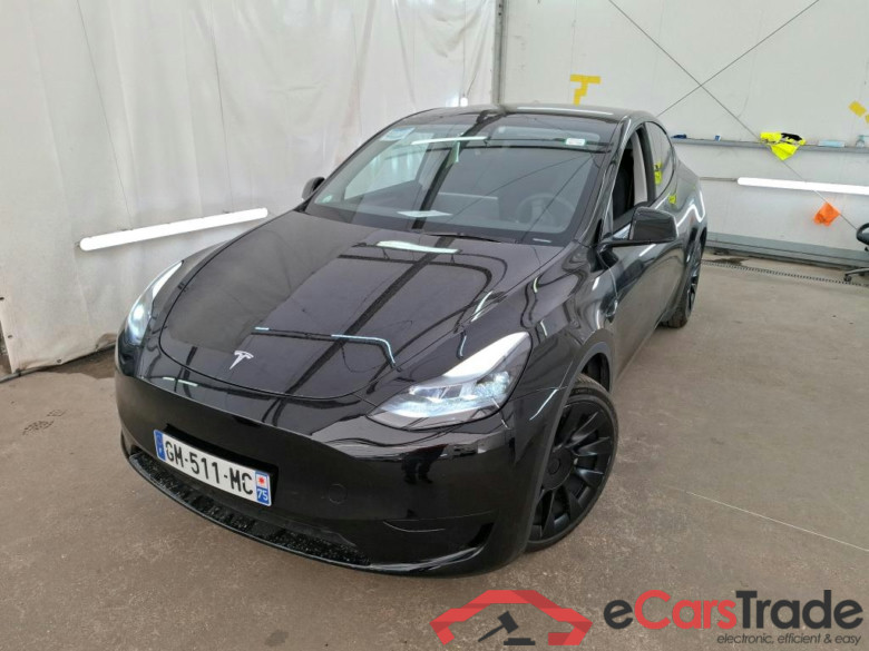 TESLA Model Y / 2021 / 5P / SUV RWD #1