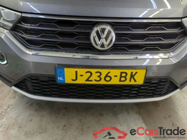 VOLKSWAGEN T-Roc 1.5 TSI Sport #4
