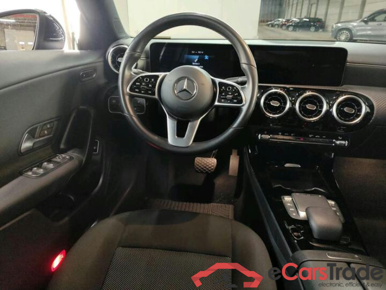 Mercedes CLA CLA CLA 200 Business Solution 120kW/163pk  4D/P Auto-7 #5
