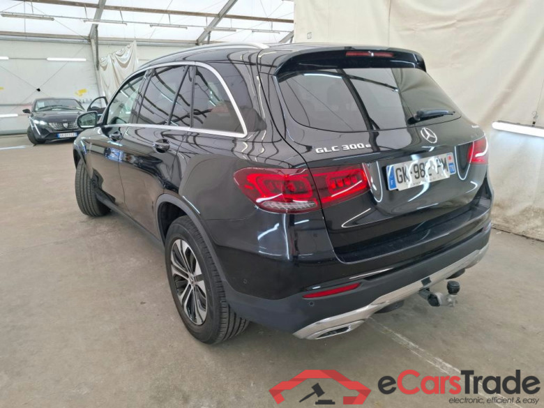 MERCEDES-BENZ GLC / 2019 / 5P / SUV 2.0 GLC 300 E BUSINESS LINE 4MATIC #2
