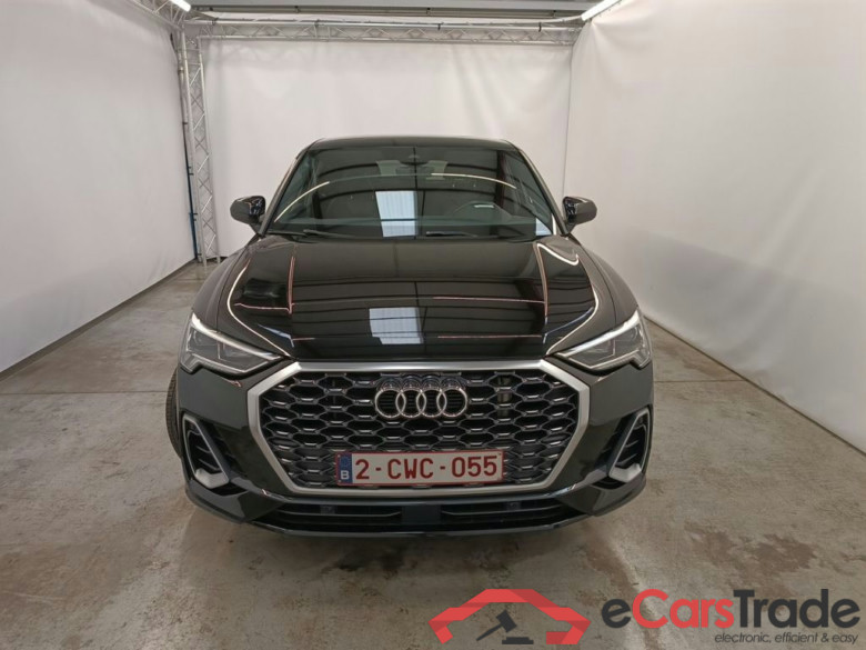 Audi Q3 Sportback 45 TFSI e S tronic S Line 5d #5