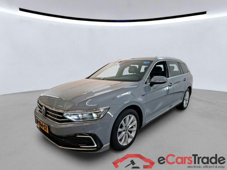 VOLKSWAGEN Passat Variant 115 kW