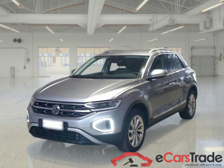 VOLKSWAGEN T-ROC / 2021 / 5P / SUV 1.5 TSI ACT STYLE DSG