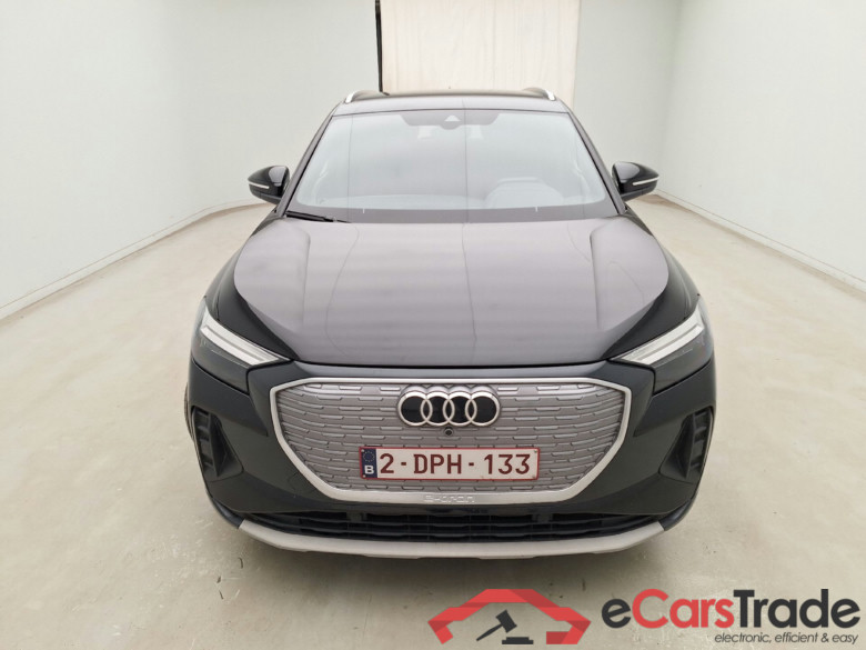 Audi, Q4 e-tron '21 BEV, Q4 40 150kW Advanced