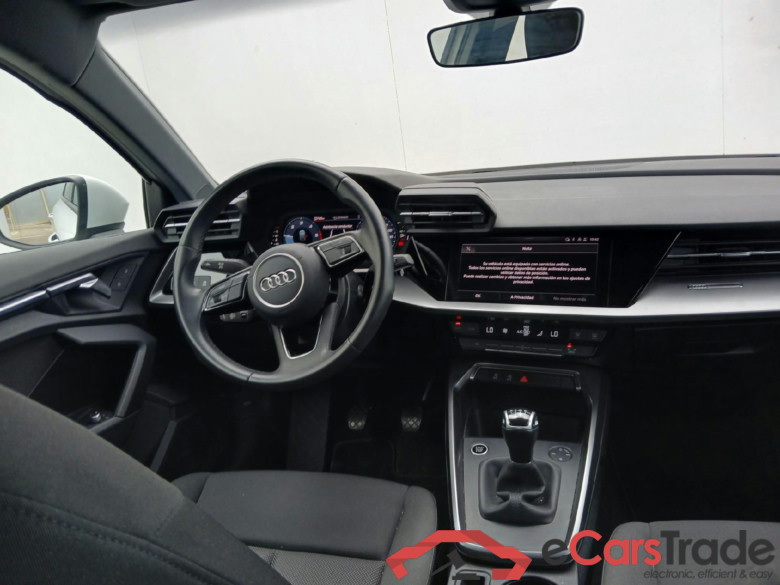 AUDI A3 / 2020 / 5P / berlina con portón Sportback Advanced 35 TDI 110kW (150CV) #3