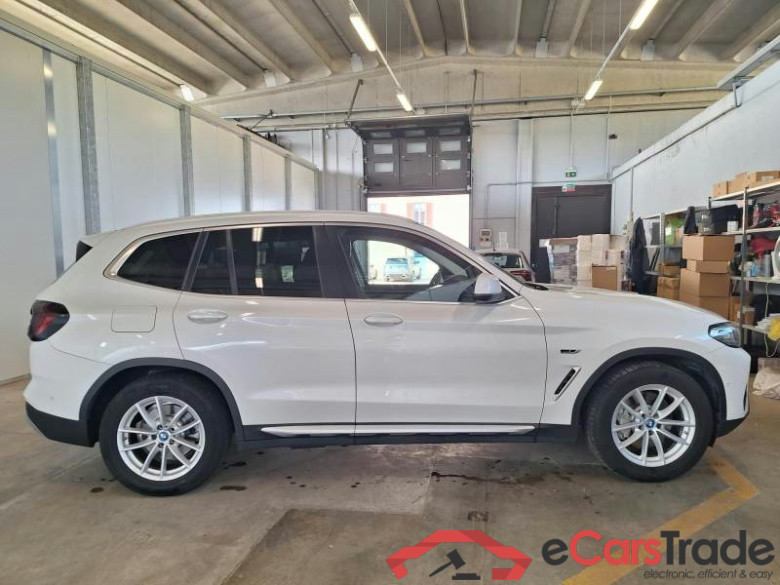 Bmw X3 2.0 xDrive30e Plug-In Hybrid Aut. LED Navi-Pro Sport-Leather KeylessGo Camera Klima PDC ... #2