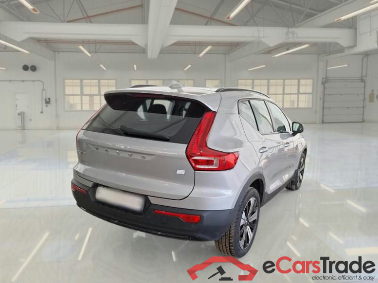 VOLVO XC40 / 2021 / 5P / SUV RECHARGE ULTIMATE #2