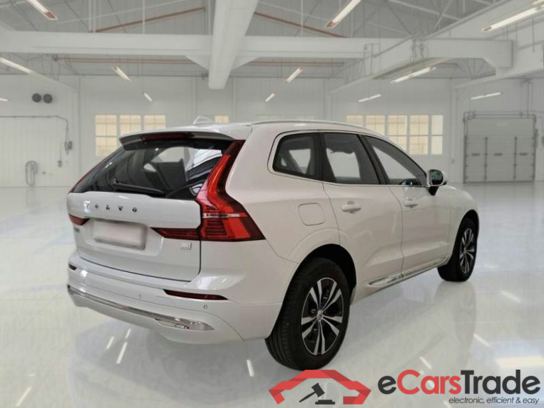 VOLVO XC60 / 2021 / 5P / SUV T6 PLUG-IN AWD AUTO RECHARGE INS. EXP #2