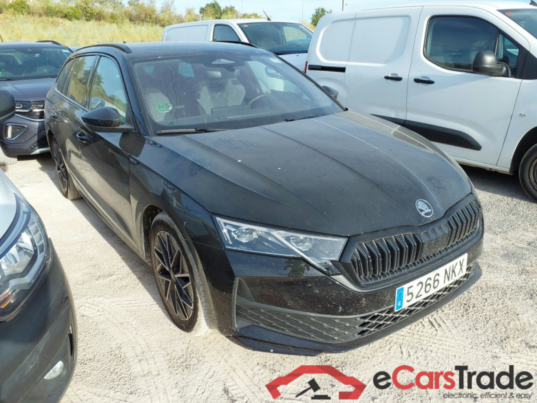 SKODA Octavia 2.0 TDI 110 kW (150 CV) DSG 7 vel. Combi Sportline (Winterpack)  #1