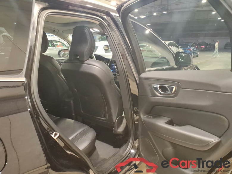 VOLVO XC60 2.0 T6 PHEV INSCRIPTION EXPR. AUTO 4WD #3