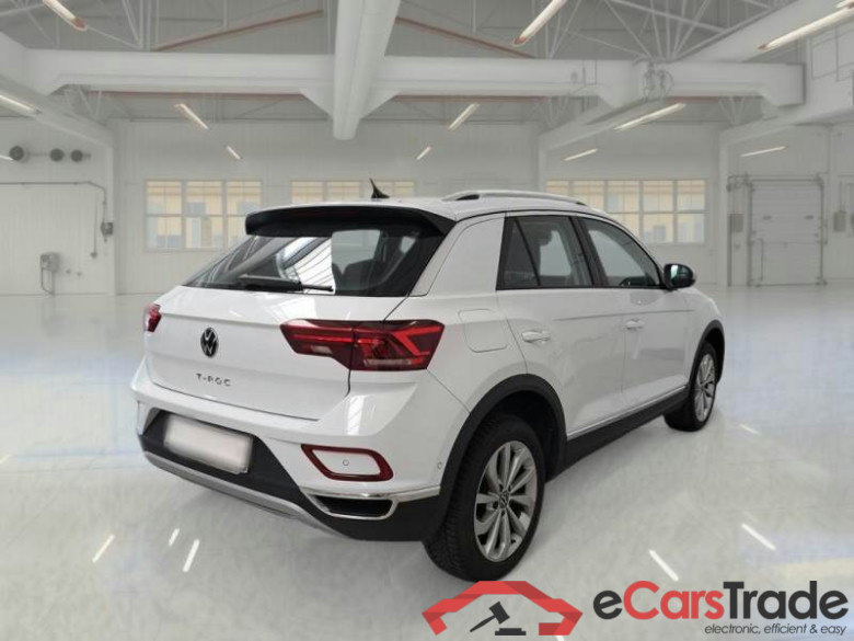 VOLKSWAGEN T-ROC / 2021 / 5P / SUV 2.0 TDI SCR STYLE DSG #2